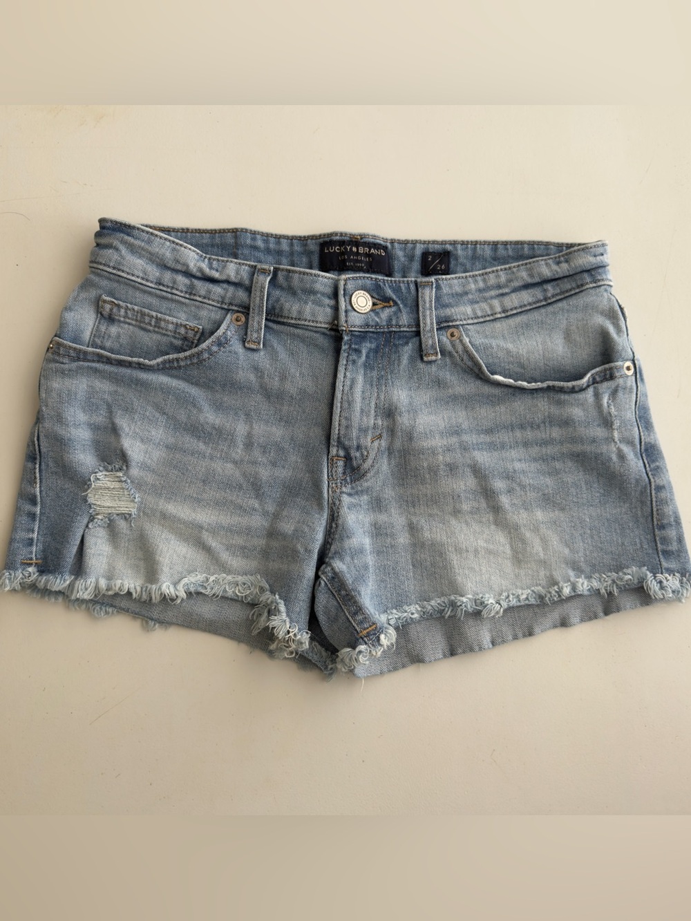 Lucky Brand Distressed Women Denim Shorts 'The Cut Off' Size 2/26 Stretch Light